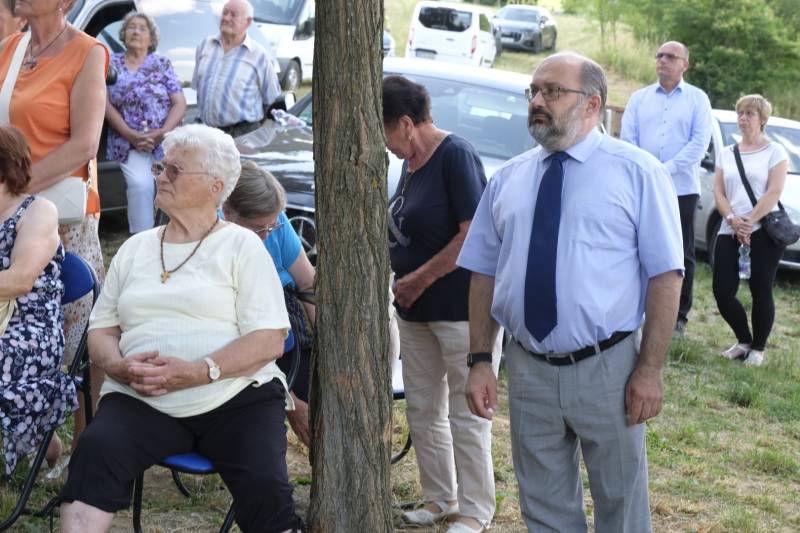 2021.06.30_Gödre felújított kálvária (36).JPG